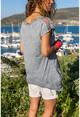 Kadın Gri Yıkamalı Lazer Kesimli Asimetrik Baskılı Salaş T-Shirt GK-RSD2062