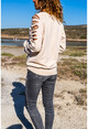 Kadın Bej Yıkamalı Yırtıklı Pul İşlemeli Sweatshirt Rsdy110