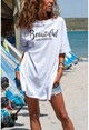 Kadın Beyaz Baskılı Duble Kol Yanı Yırtmaçlı Oversize T-Shirt GK-CCK58010