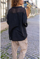 Kadın Siyah Yıkamalı Keten File Detaylı Yarım Patlı Bluz RSD3000