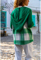 Kadın Yeşil Cepli Kapüşonlu Raglan Kol Ekose Ceket Hırka GK-BST3194